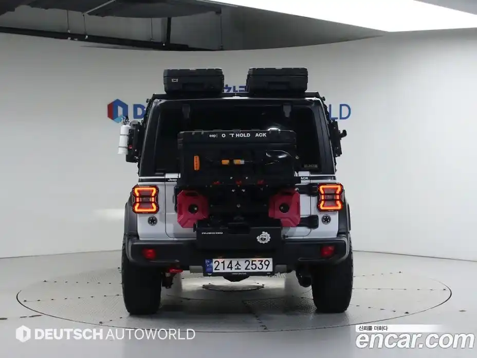 Jeep Wrangler 2023 2.0 гидро в Москве № 169959, фото 4