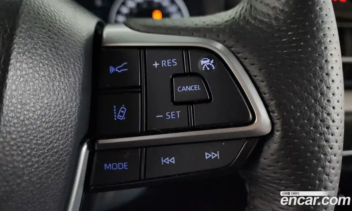 Toyota Sienna 2023 2.5 гидро в Москве № 170129, фото 14
