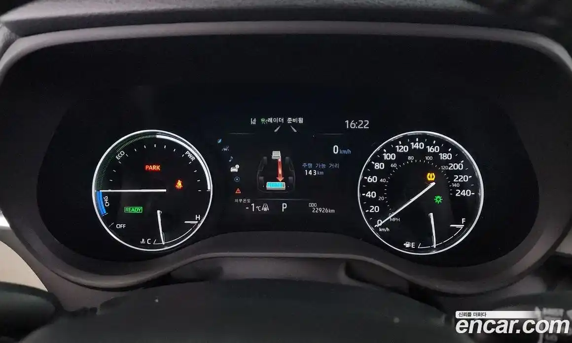 Toyota Sienna 2023 2.5 гидро в Москве № 170129, фото 8