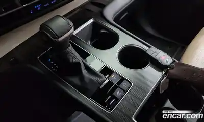 Toyota Sienna 2023 2.5 гидро в Москве № 170129, миниатюра 9