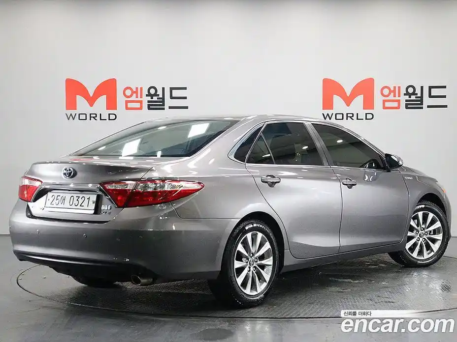 Toyota Camry 2016 2.5 гидро в Москве № 170336, фото 3