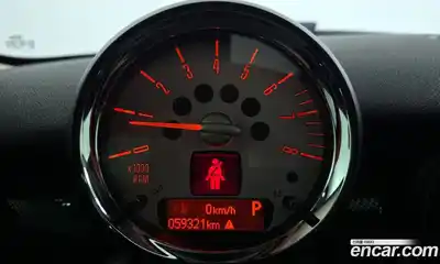 Mini Cooper 2013 1.6 гидро в Москве № 186292, миниатюра 8