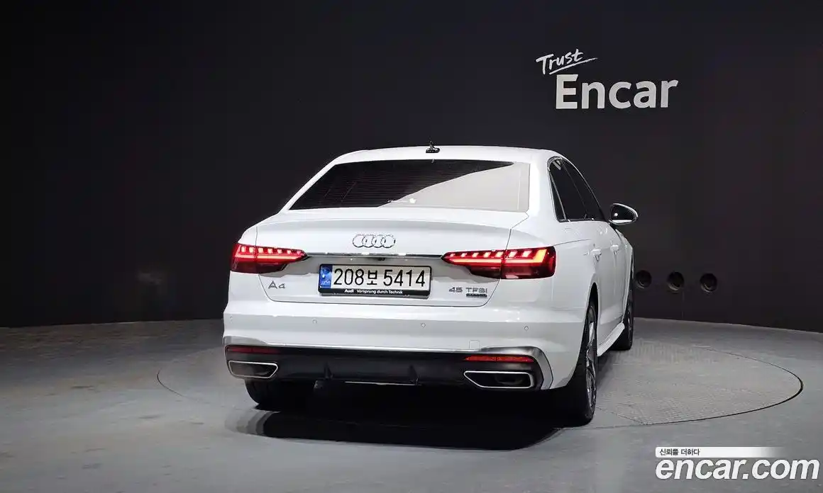 Audi A4 2022 2.0 гидро в Москве № 187703, фото 4