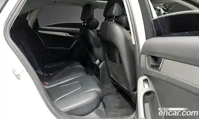 Audi A4 2011 2.0 гидро в Москве № 187781, миниатюра 11