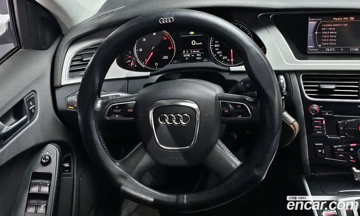 Audi A4 2011 2.0 гидро в Москве № 187781, фото 15