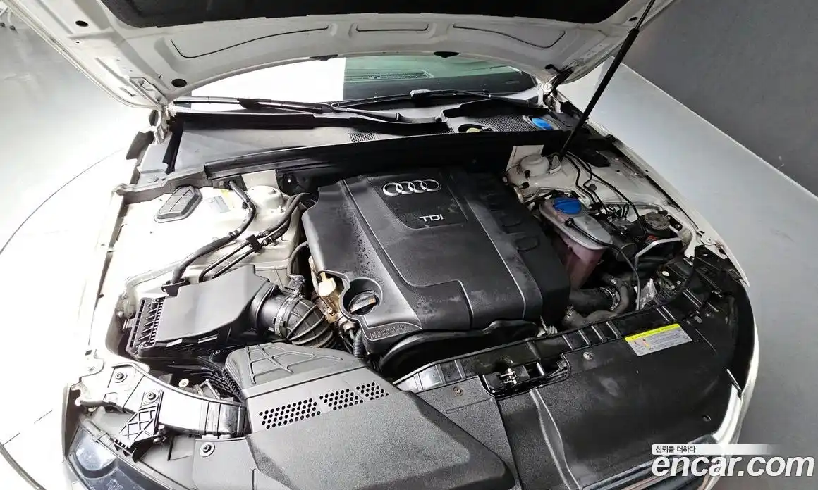 Audi A4 2011 2.0 гидро в Москве № 187781, фото 6