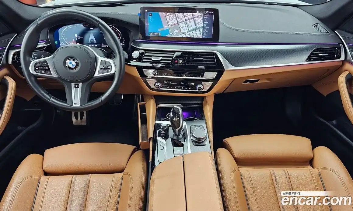 BMW 5-Series 2023 2.0 гидро, фото 7