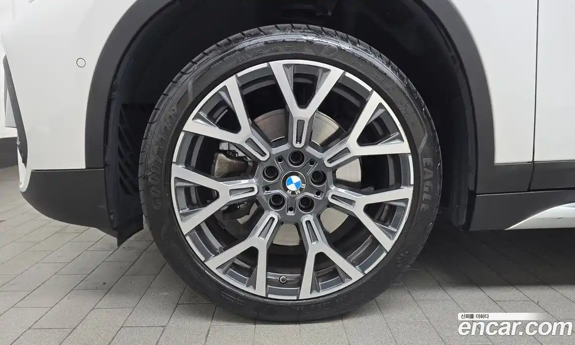 BMW X1 2022 2.0 гидро в Москве № 189171, фото 5