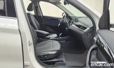 BMW X1 2022 2.0 гидро в Москве № 189171, миниатюра 10