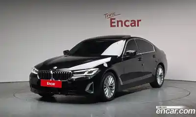 BMW 5-Series, 2023