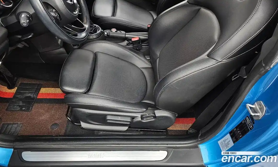 Mini Cooper 2015 1.5 гидро в Москве № 190991, фото 17