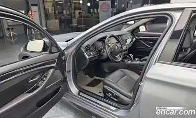 BMW 5-Series 2016 3.0 гидро в Москве № 192030, миниатюра 11