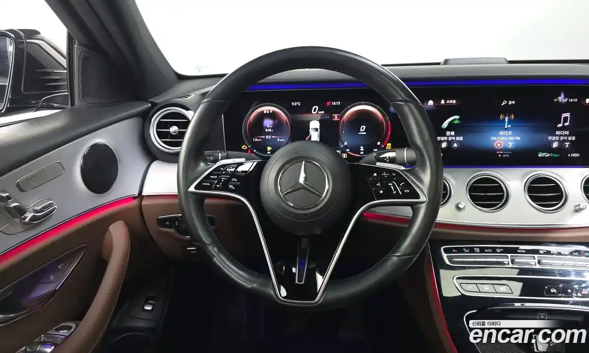 Mercedes-Benz E-Class 2021 2.0 гидро, фото 13