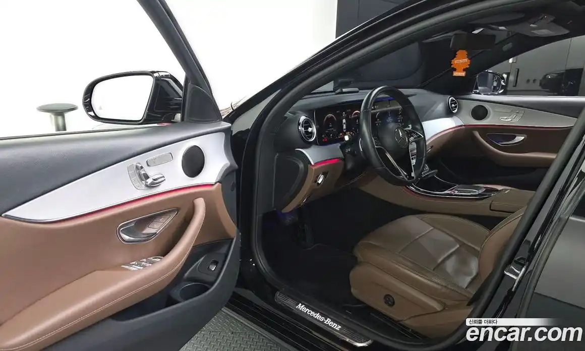 Mercedes-Benz E-Class 2021 2.0 гидро, фото 10
