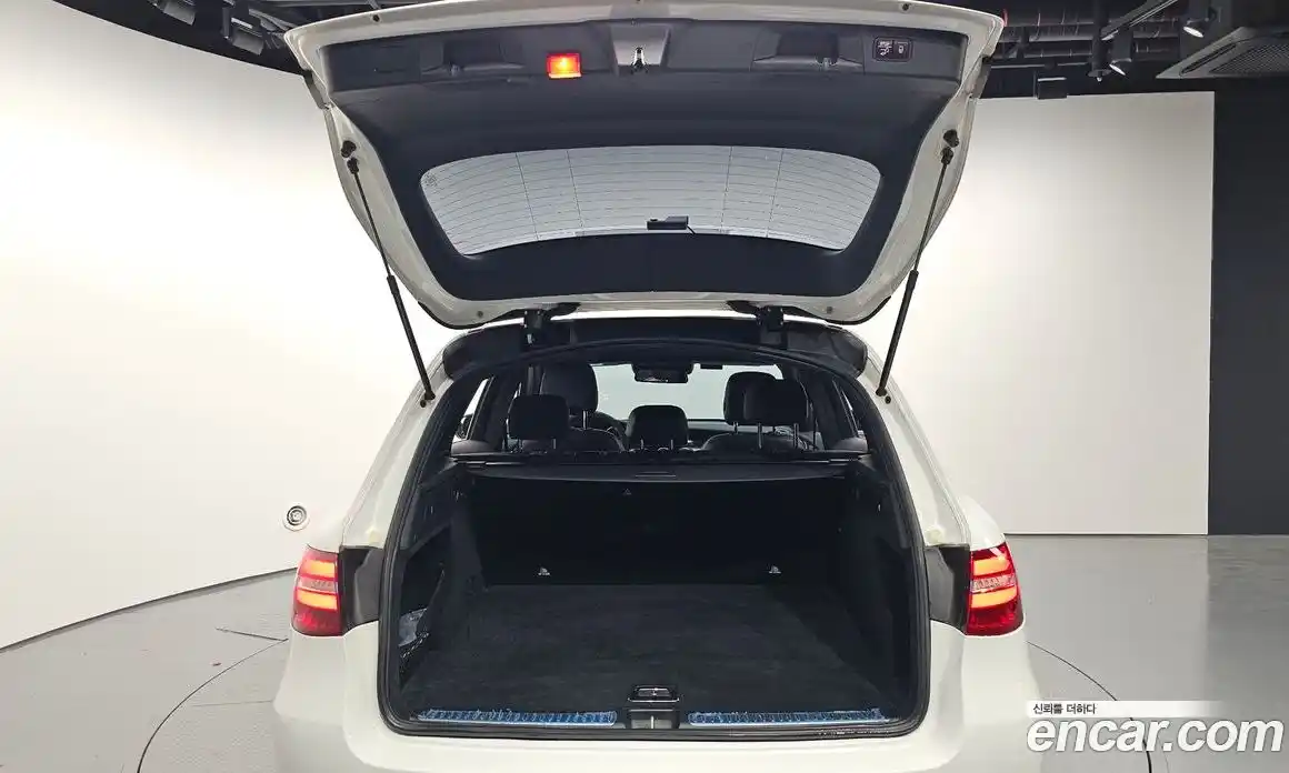 Mercedes-Benz GLC-Class 2017 2.1 гидро в Москве № 194815, фото 19