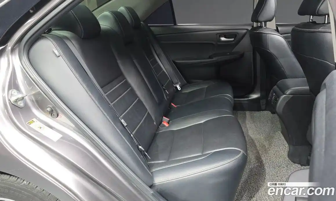 Toyota Camry 2015 2.5 гидро в Москве № 199593, фото 12