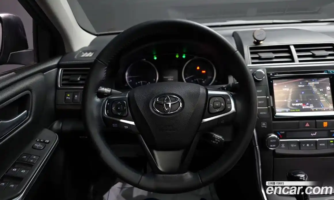 Toyota Camry 2015 2.5 гидро в Москве № 199593, фото 13