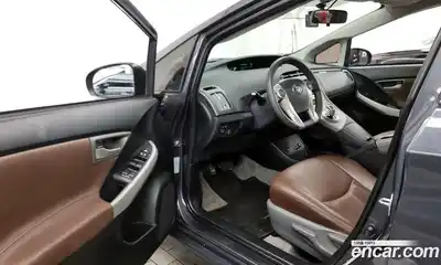 Toyota Prius 2015 1.8 гидро в Москве № 199705, миниатюра 10
