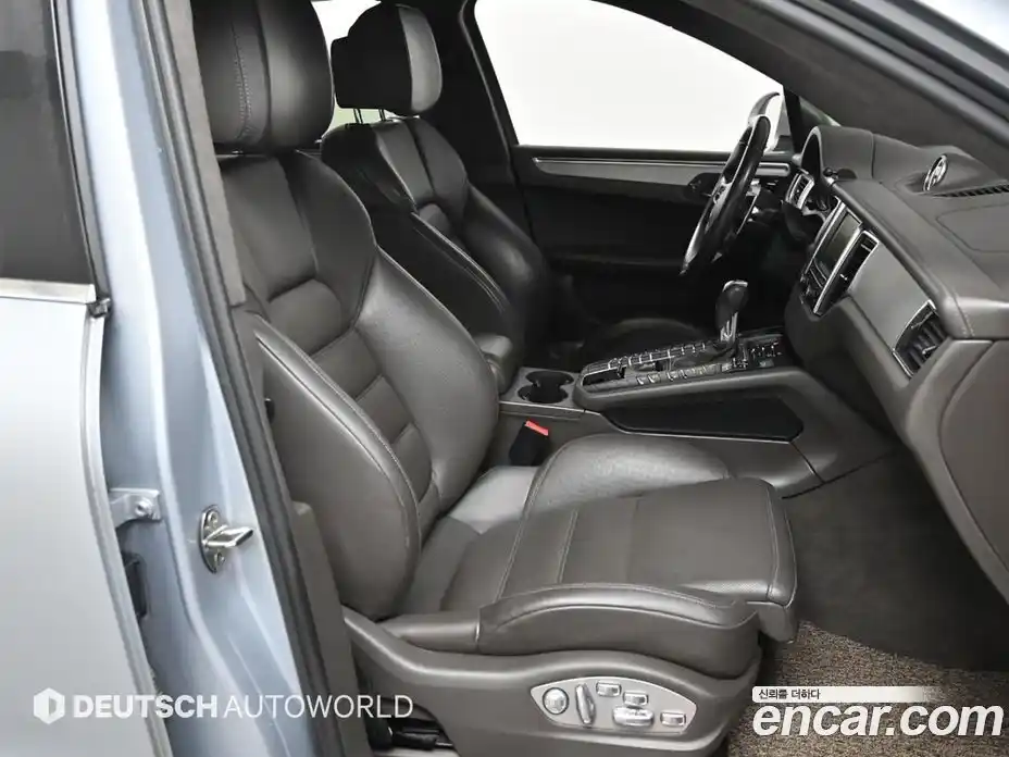 Porsche Macan 2014 3.6 гидро в Москве № 210322, фото 9