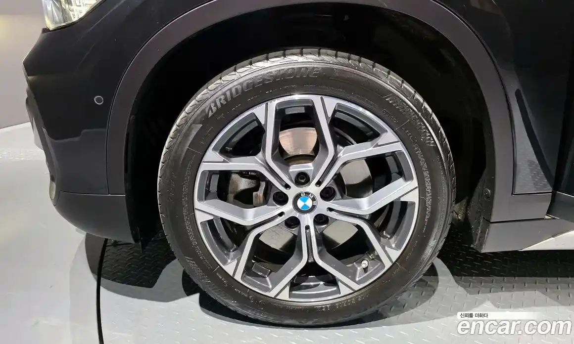 BMW X1 2022 2.0 гидро в Москве № 211067, фото 5