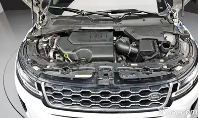Land Rover Range-Rover Evoque 2022 2.0 гидро в Москве № 213589, миниатюра 6