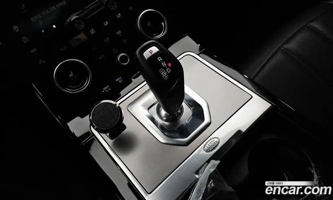 Land Rover Range-Rover Evoque 2022 2.0 гидро в Москве № 213589, фото 9