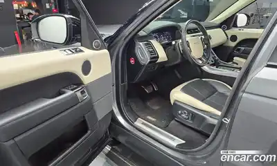 Land Rover Range-Rover Sport 2018 3.0 гидро в Москве № 213640, миниатюра 11
