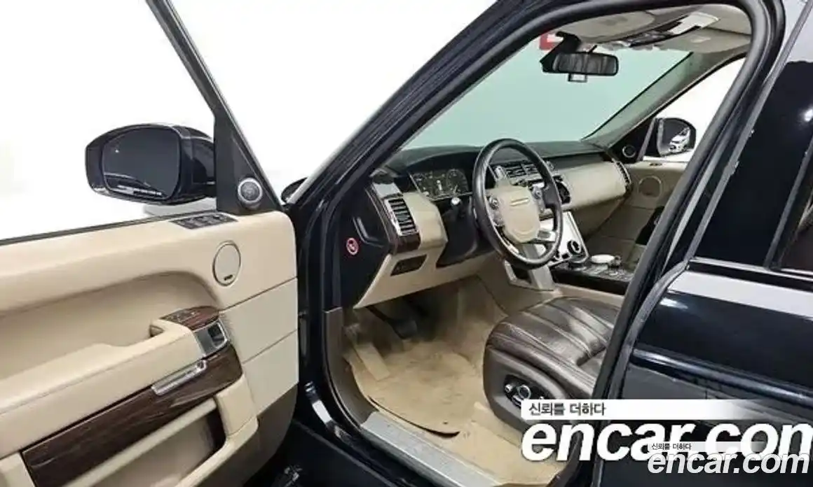Land Rover Range-Rover 2016 4.4 гидро в Москве № 213650, фото 11