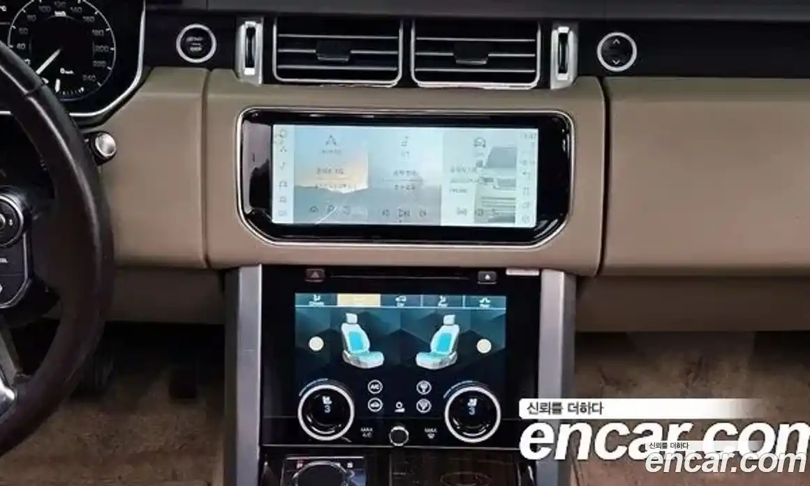 Land Rover Range-Rover 2016 4.4 гидро в Москве № 213650, фото 14