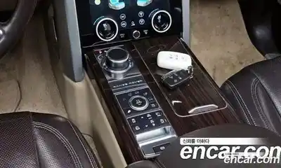 Land Rover Range-Rover 2016 4.4 гидро в Москве № 213650, миниатюра 9