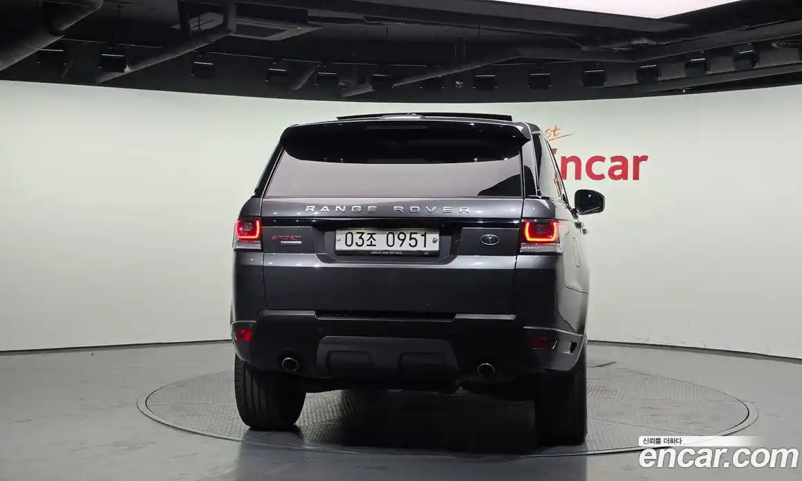 Land Rover Range-Rover Sport 2016 3.0 гидро в Москве № 213738, фото 4