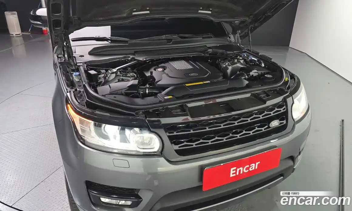 Land Rover Range-Rover Sport 2016 3.0 гидро в Москве № 213738, фото 6