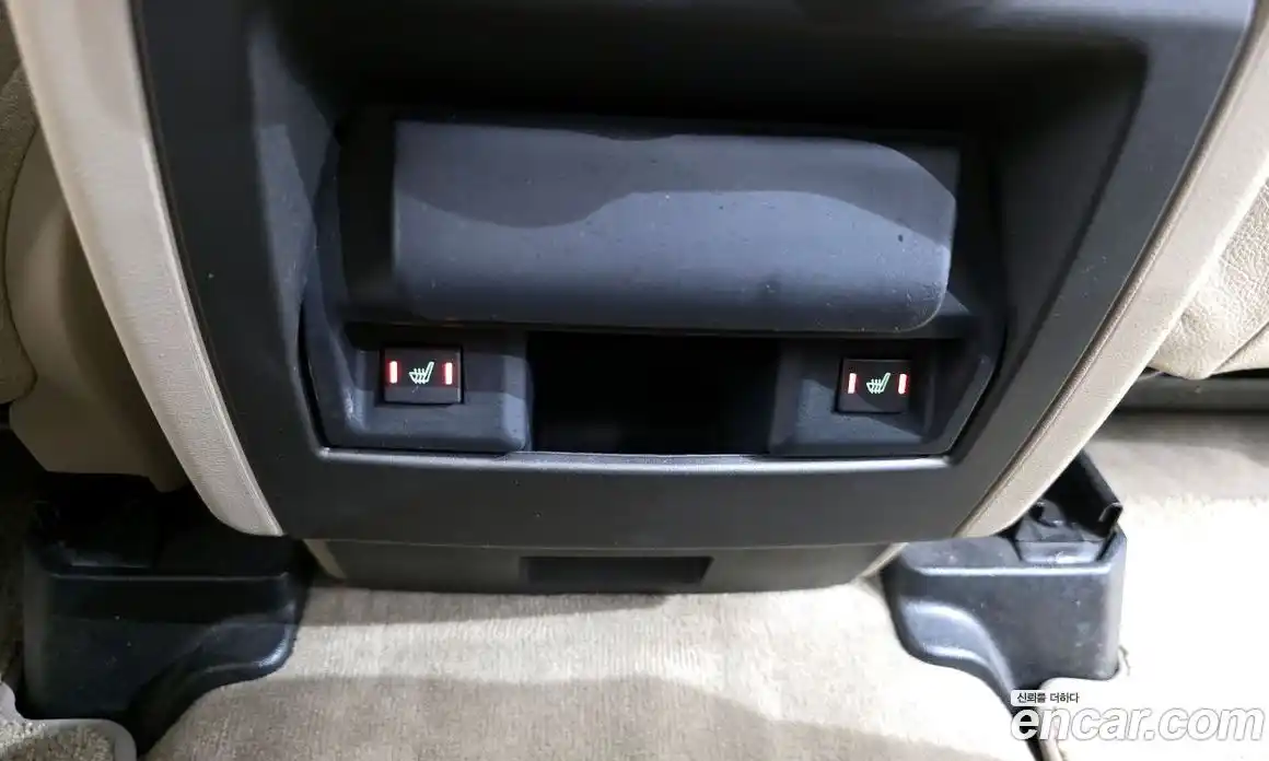 Land Rover Discovery 2016 3.0 гидро в Москве № 213747, фото 19