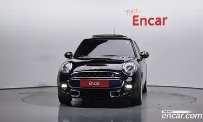 Mini Cooper 2015 2.0 гидро в Москве № 214398, миниатюра 3