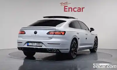 Volkswagen Arteon 2022 2.0 гидро в Москве № 214876, миниатюра 2