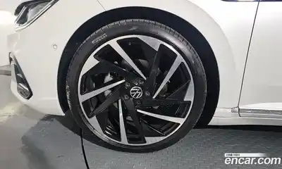 Volkswagen Arteon 2022 2.0 гидро в Москве № 214876, миниатюра 5