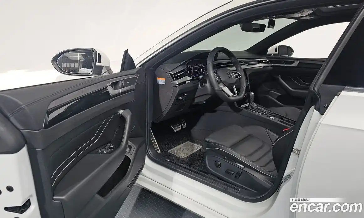Volkswagen Arteon 2022 2.0 гидро в Москве № 214876, фото 10