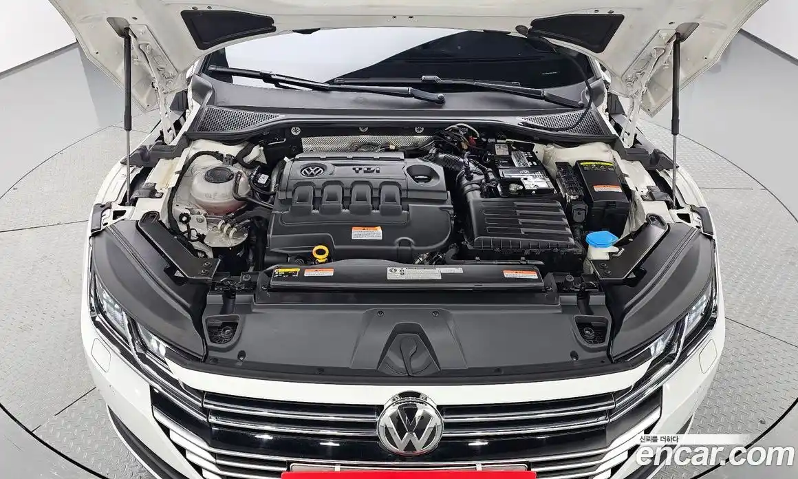 Volkswagen Arteon 2018 2.0 гидро в Москве № 215158, фото 5