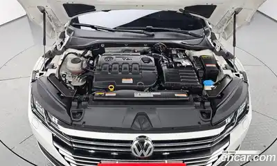 Volkswagen Arteon 2018 2.0 гидро в Москве № 215158, миниатюра 5