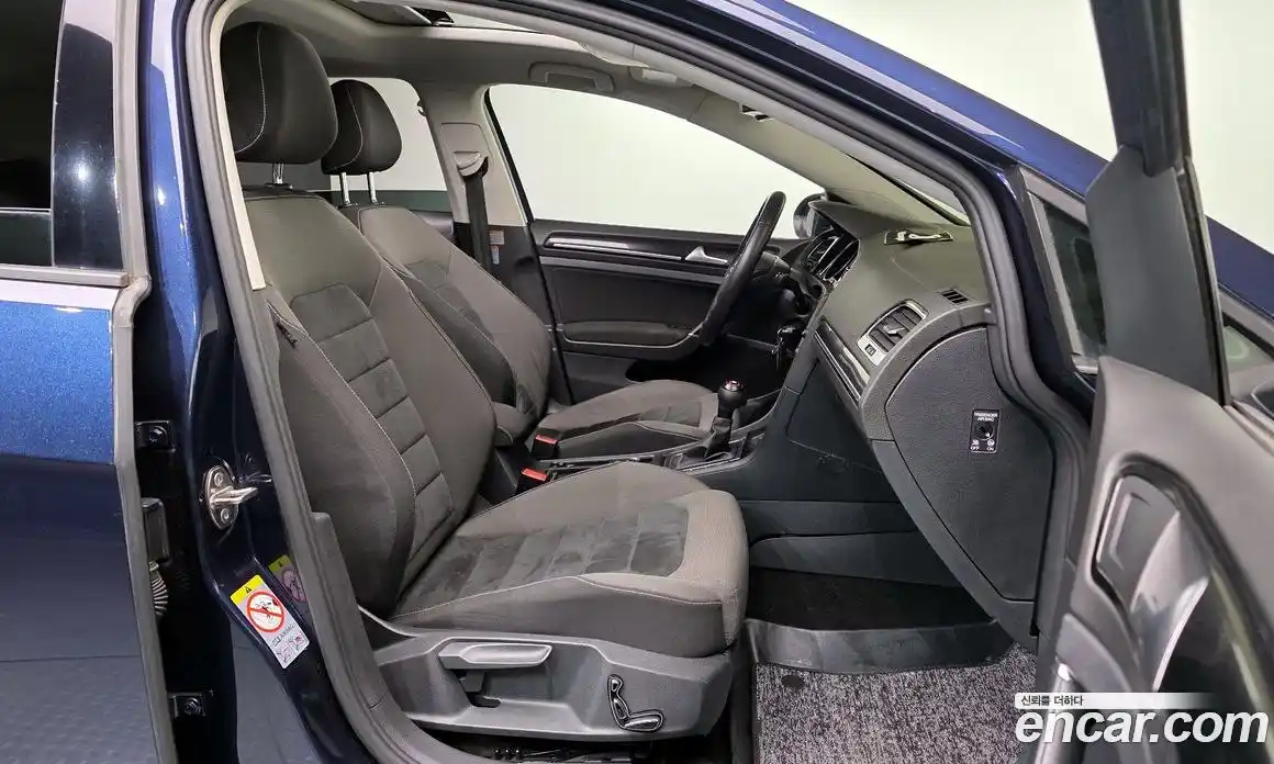 Volkswagen Golf 2015 2.0 гидро в Москве № 215335, фото 10