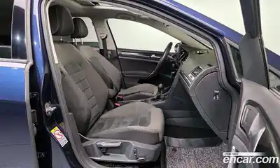 Volkswagen Golf 2015 2.0 гидро в Москве № 215335, миниатюра 10