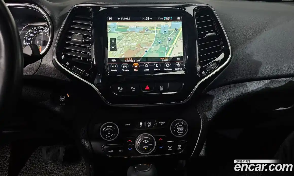 Jeep Cherokee 2021 2.4 гидро в Москве № 215500, фото 13
