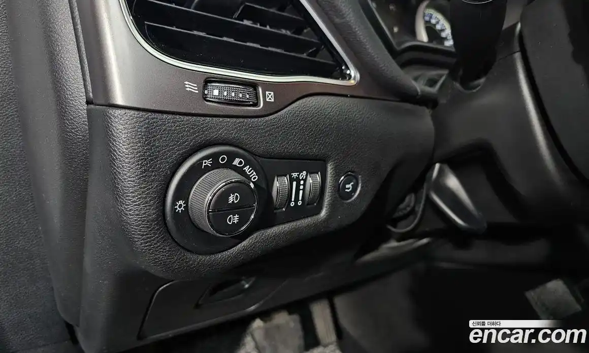 Jeep Cherokee 2021 2.4 гидро в Москве № 215500, фото 18