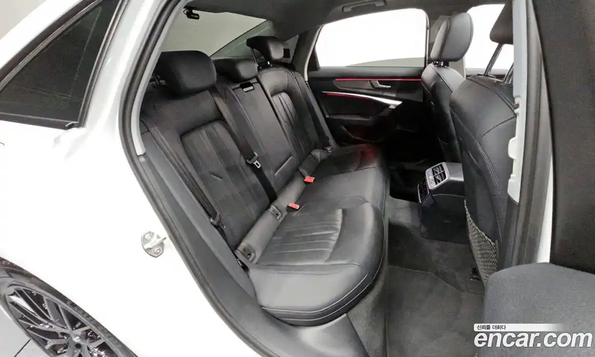 Audi A6 2020 2.0 гидро в Москве, фото 12