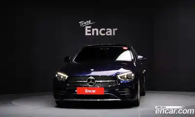 Mercedes-Benz E-Class 2022 2.0 гидро, миниатюра 3