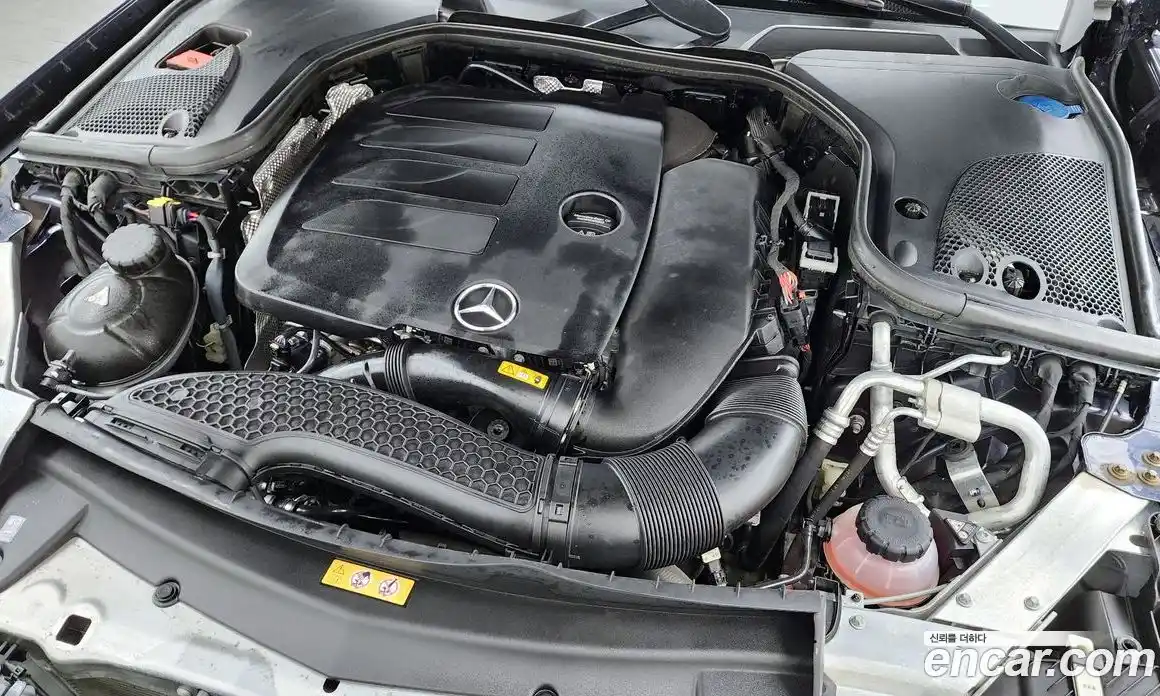 Mercedes-Benz E-Class 2022 2.0 гидро, фото 6