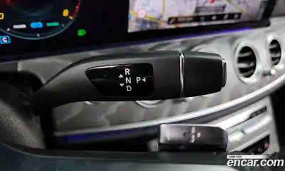 Mercedes-Benz E-Class 2022 2.0 гидро, миниатюра 9