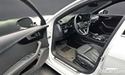 Audi A4 2021 2.0 гидро в Москве № 224340, миниатюра 11