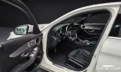 Mercedes-Benz C-Class 2018 2.0 гидро в Москве № 229543, миниатюра 11