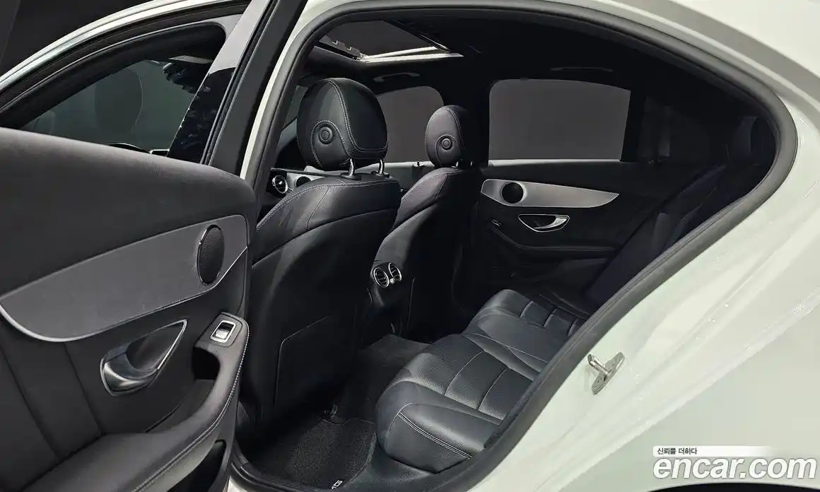Mercedes-Benz C-Class 2018 2.0 гидро в Москве № 229543, фото 12